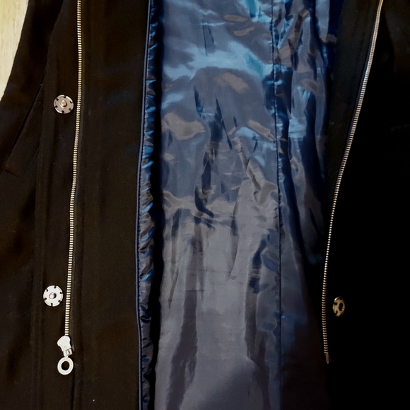 Gorgeous DKNY black princess coat - Picture 6 of 9